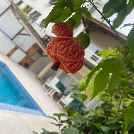 Pousada Do Tio Cido Guarujá Eksteriør billede